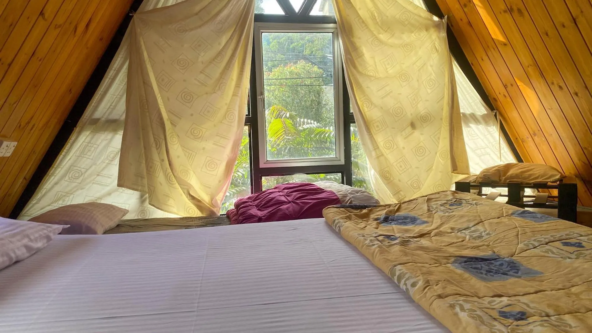 Barrow Family Cabana Nuwara Eliya Villa