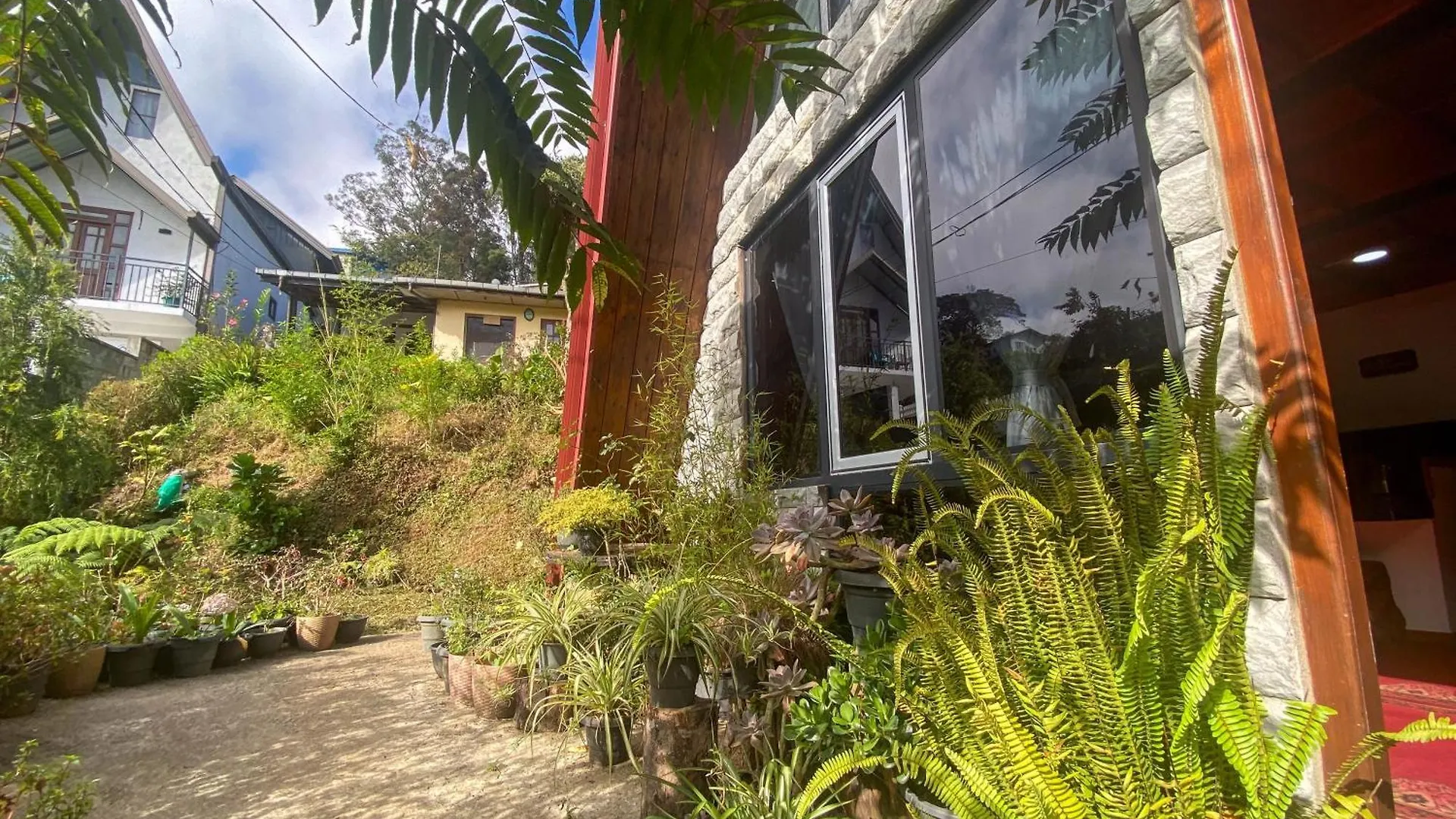 Villa Barrow Family Cabana Nuwara Eliya