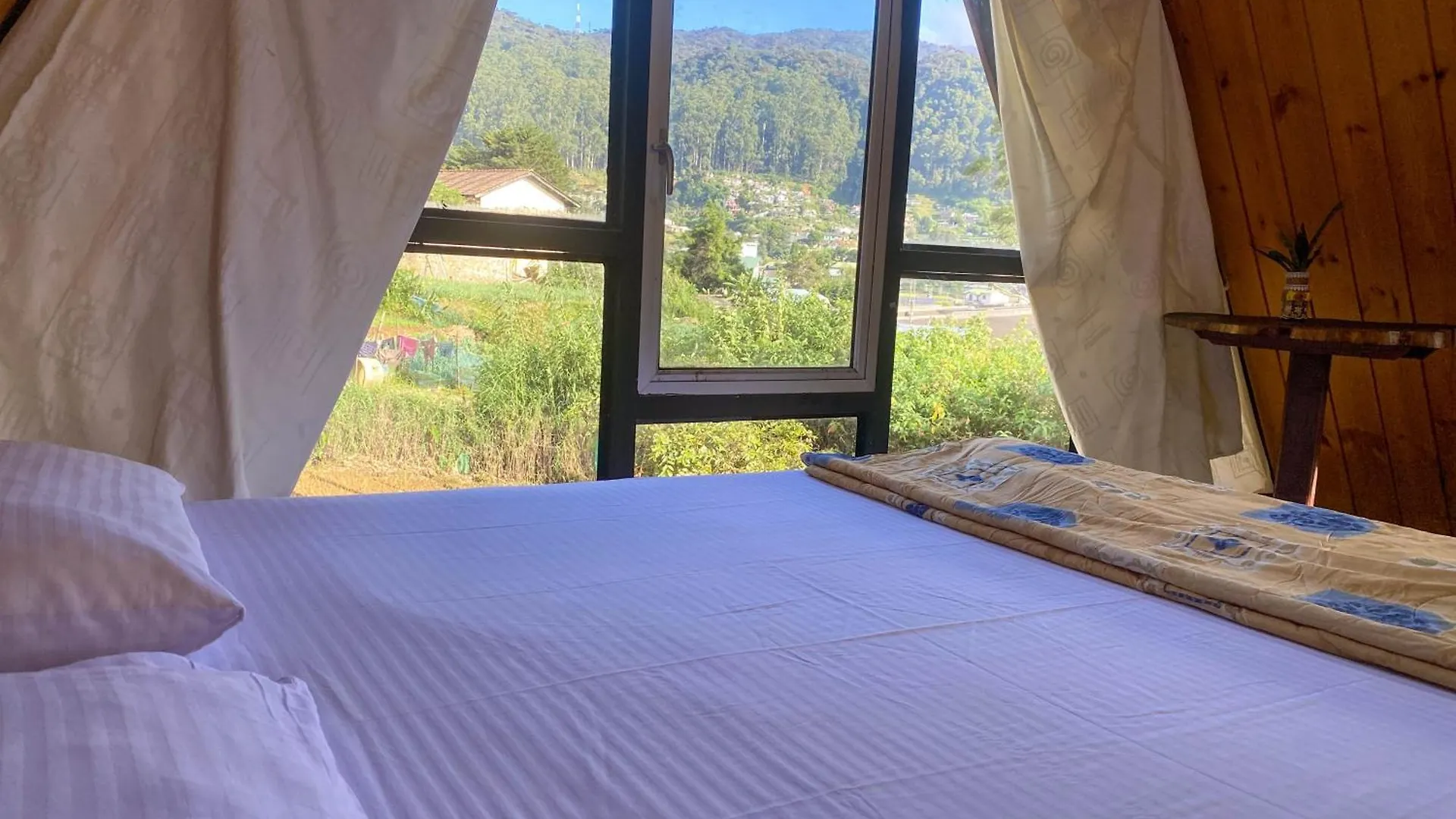 Barrow Family Cabana Nuwara Eliya Villa