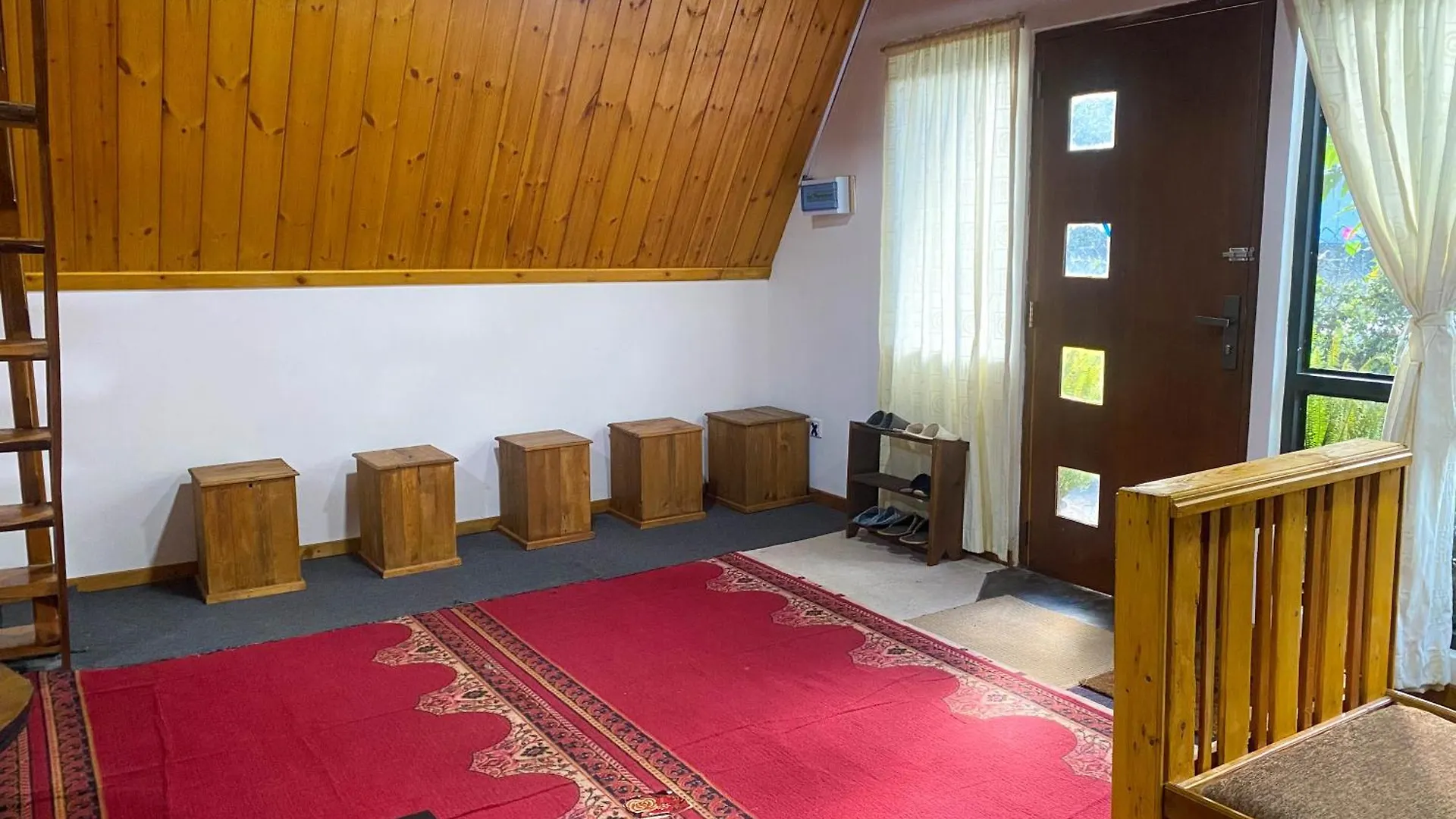 Barrow Family Cabana Nuwara Eliya Sri Lanka