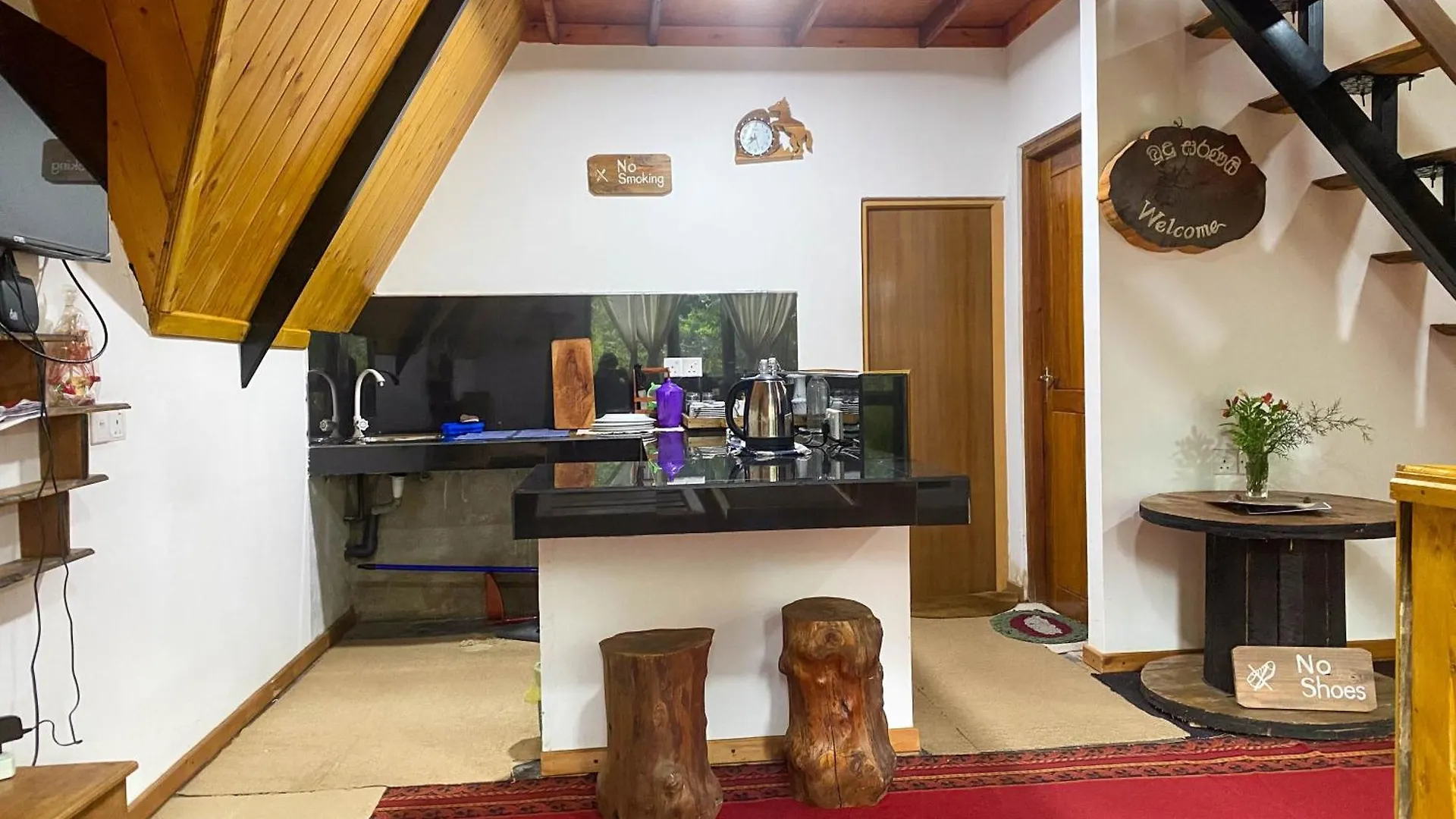 Villa Barrow Family Cabana Nuwara Eliya